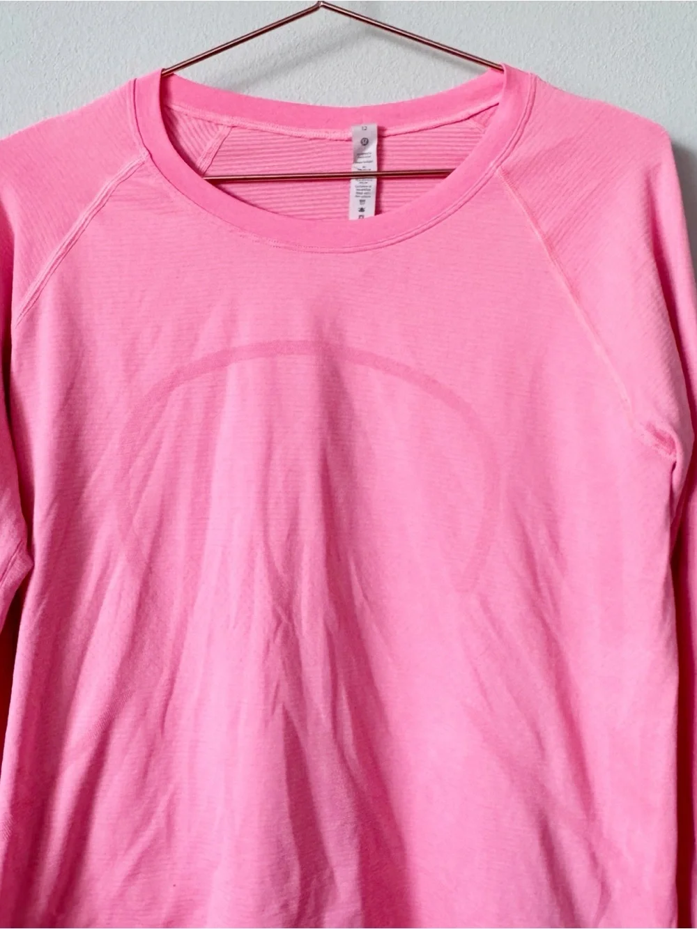 Swiftly Tech Long-Sleeve Shirt 2.0Waist Length - Coral